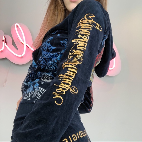 *SOLD ON DEPOP* Cyber Y2K Velour Tracksuit - Picture 3 of 9